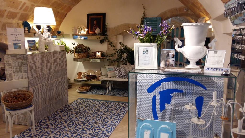 トラーニ Portadamare Bed & Breakfast エクステリア 写真