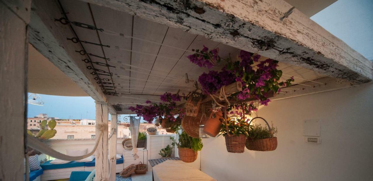 トラーニ Portadamare Bed & Breakfast エクステリア 写真