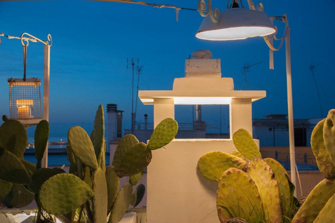トラーニ Portadamare Bed & Breakfast エクステリア 写真