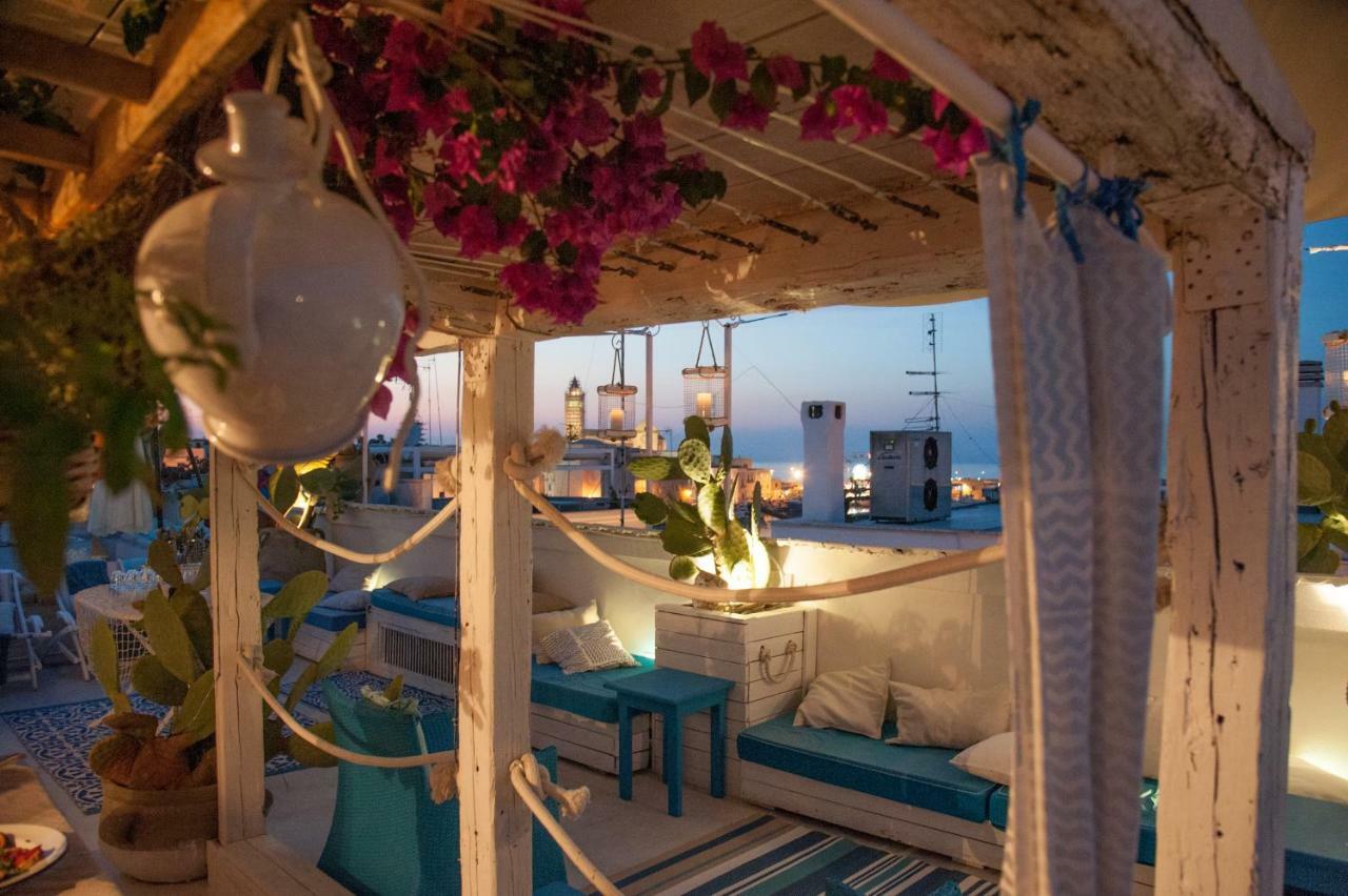 トラーニ Portadamare Bed & Breakfast エクステリア 写真